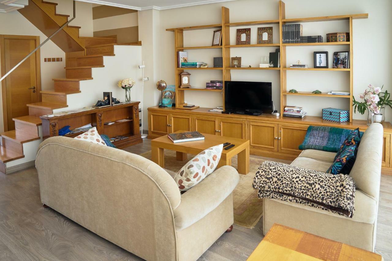 Duplex Luminoso Con Vistas En El Centro De Ourenseアパートメント エクステリア 写真